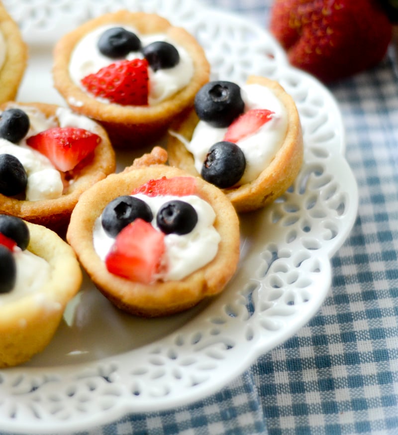 Mini Patriotic Fruit Pizza Cups