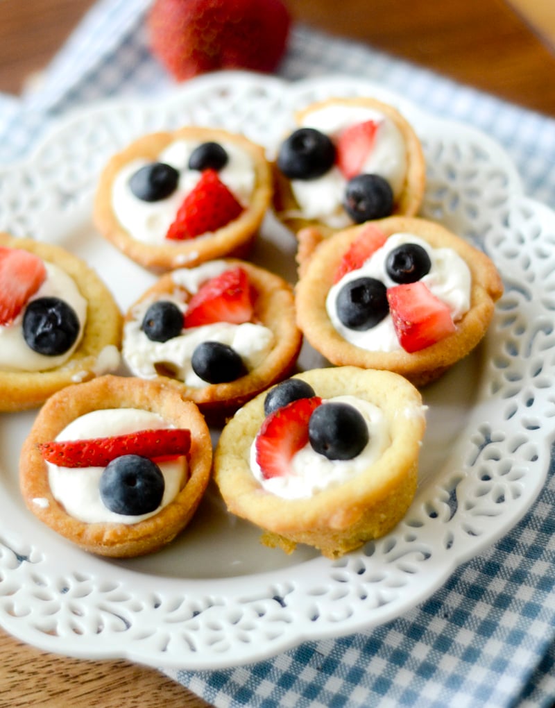 Mini Patriotic Fruit Pizza Cups