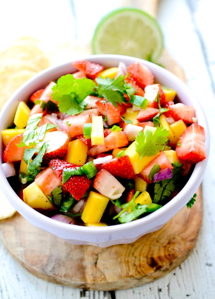 strawberry and mango salsa 012