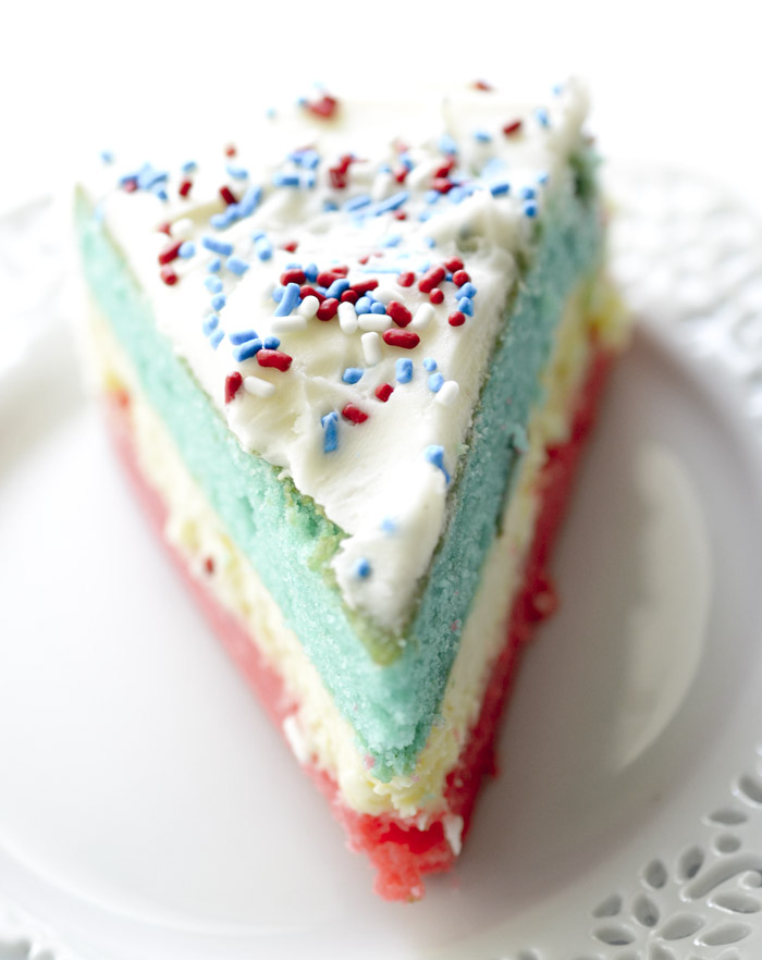 Red, White, and Blue Cheesecake Cake - the only dessert you need for your 4th of July Weekend or Memorial Day 