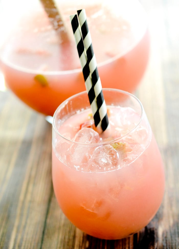 summer rhubarb lemonade 004