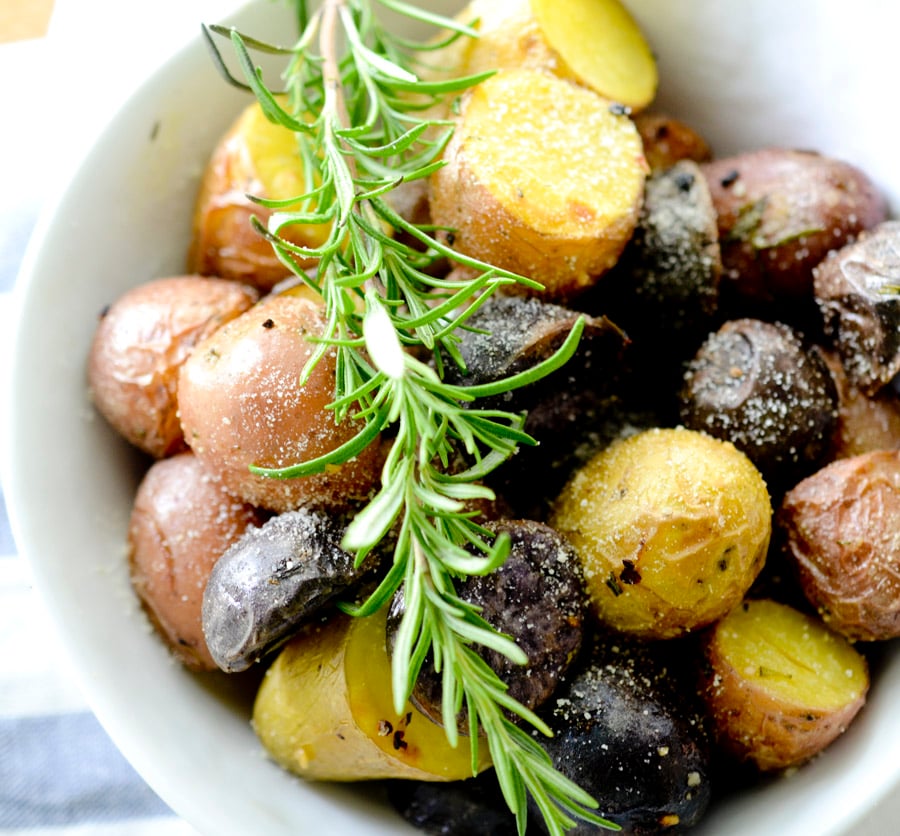 Red, White, and Blue Rosemary and Parmesan Potatoes - perfect side dish for the 4th of July