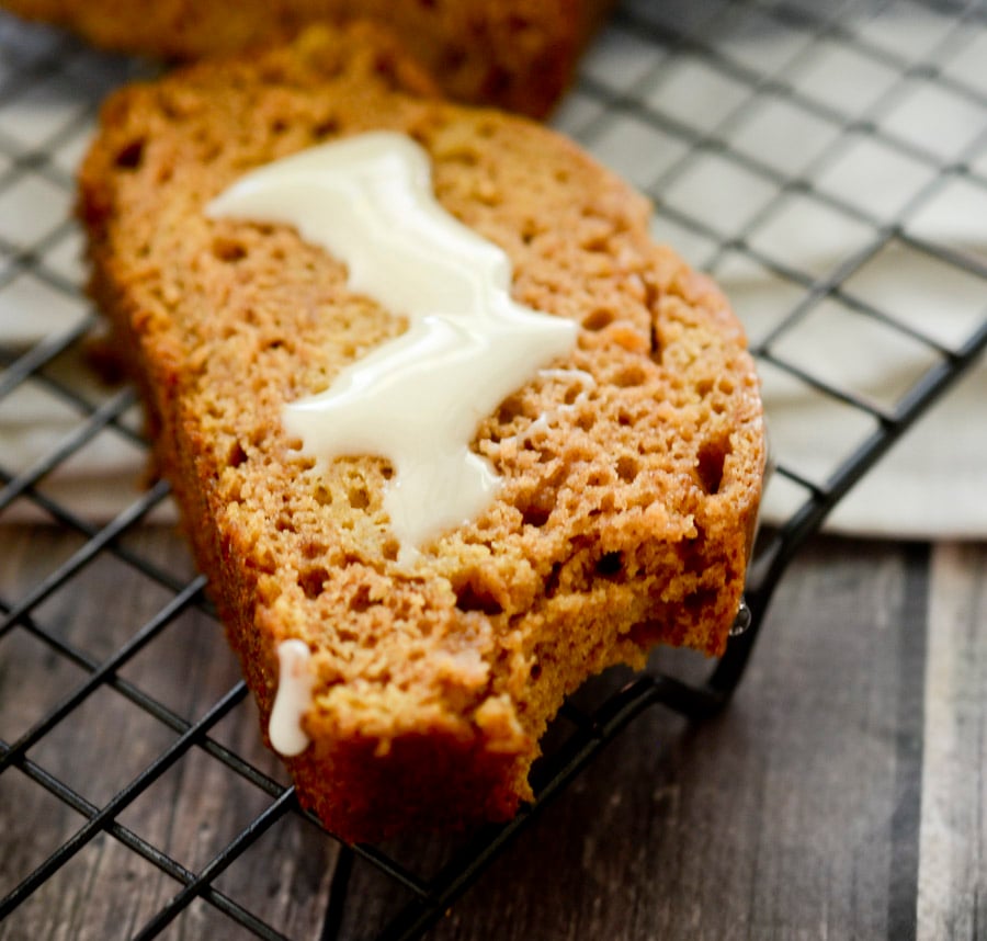 low fat pumpkin bread 056