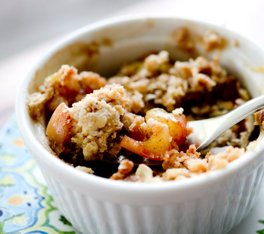 Individual Microwave Apple Crisp