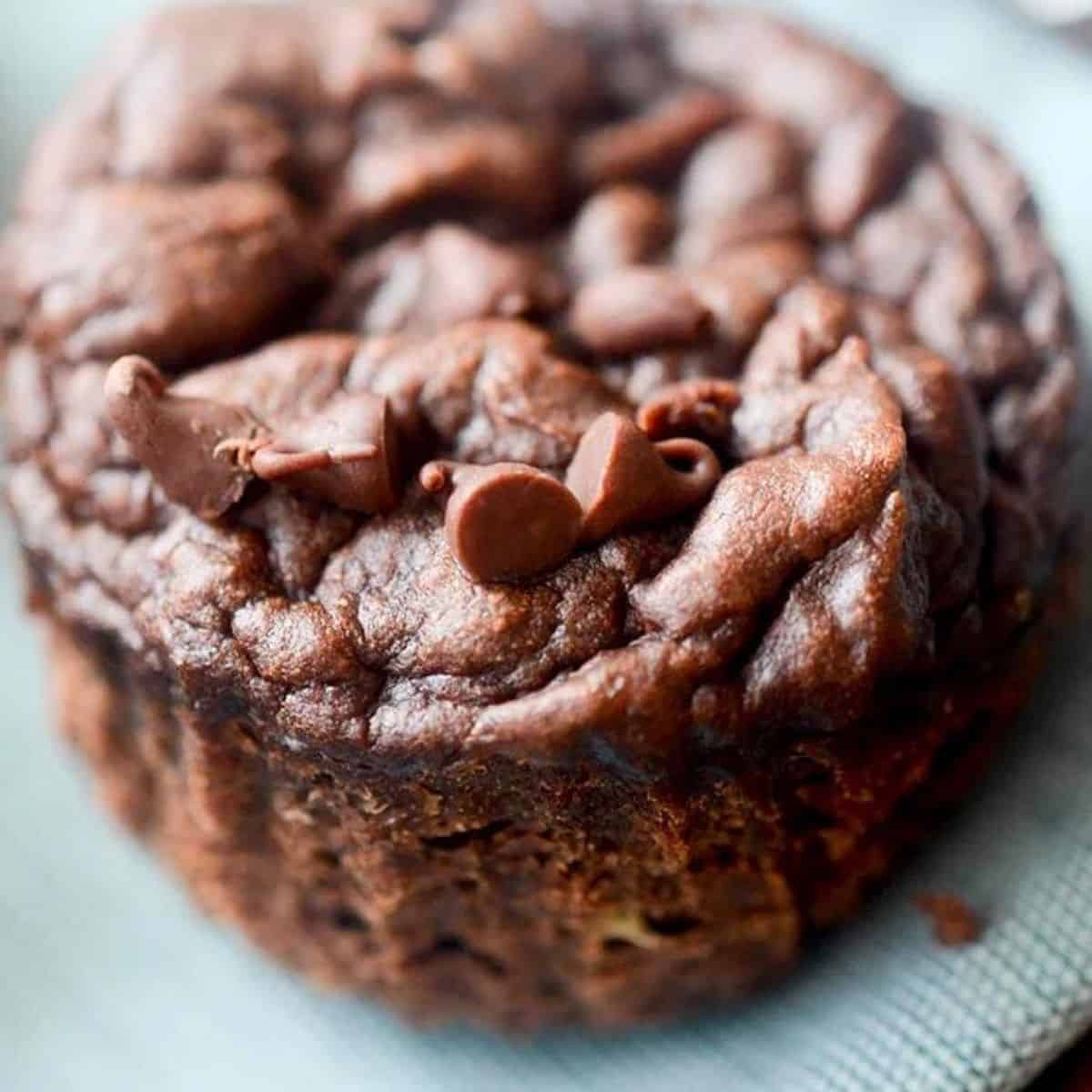 Healthy Chocolate Banana muffins for weight watchers. 