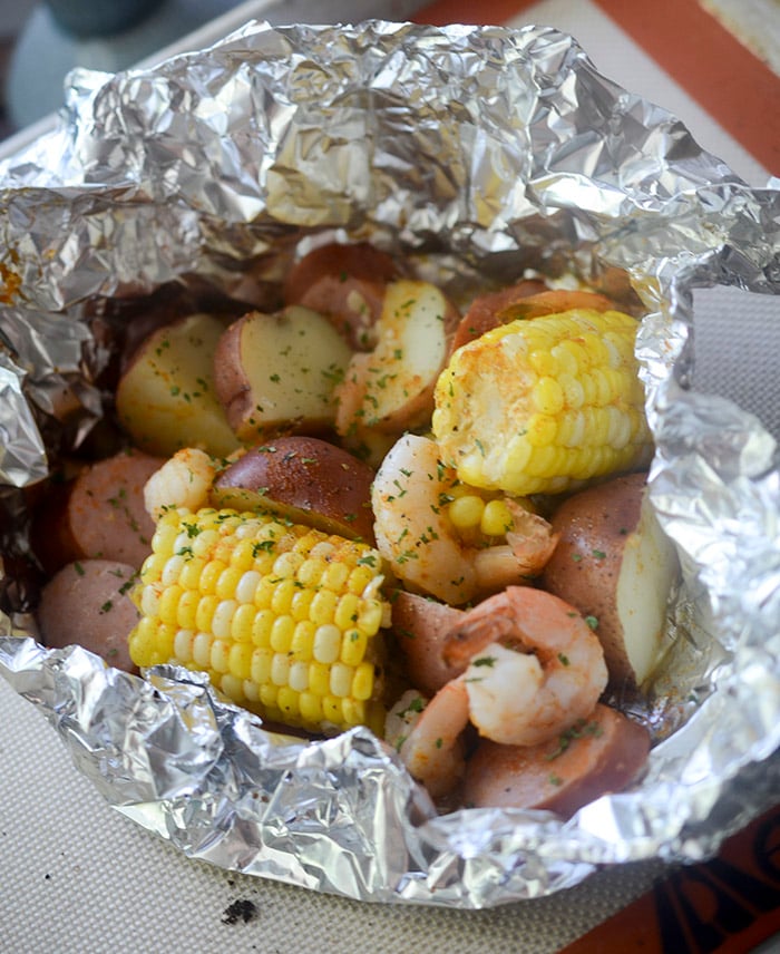 Healthy Baked Shrimp Boil Packets