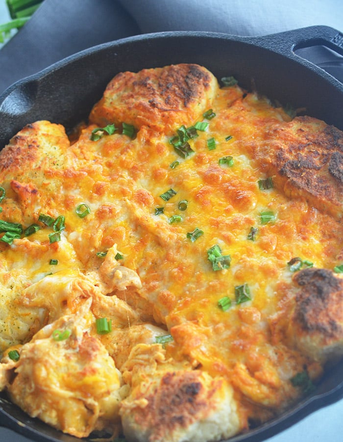 Buffalo Chicken Party Ring Dip