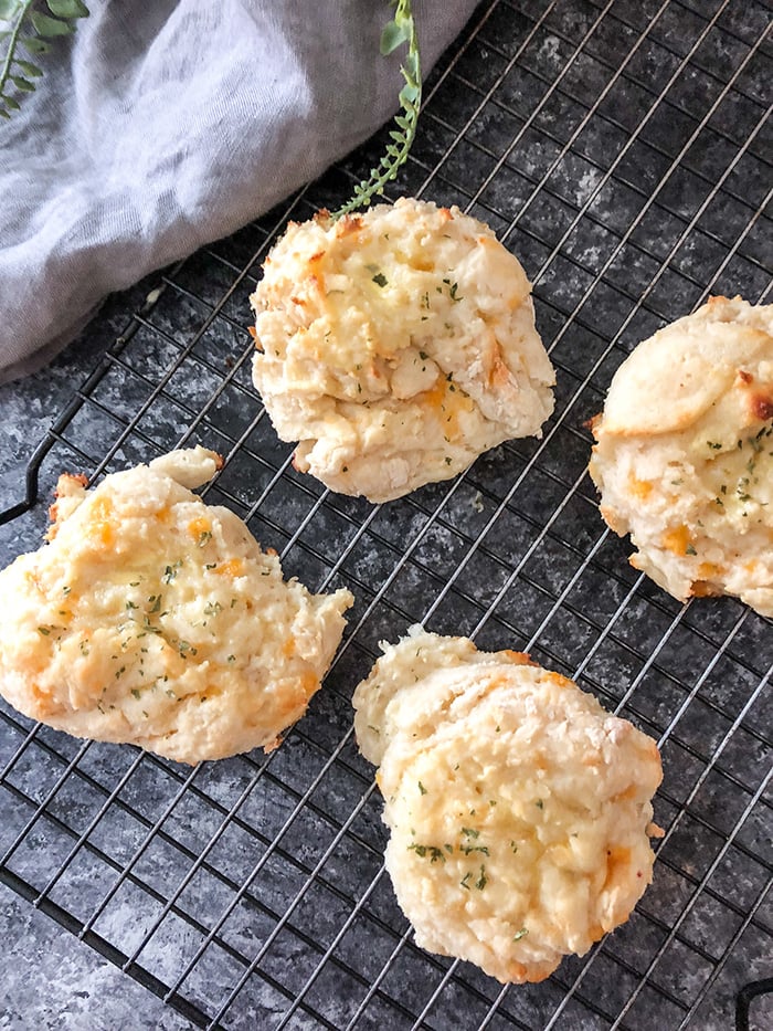 Garlic Cheddar Biscuits