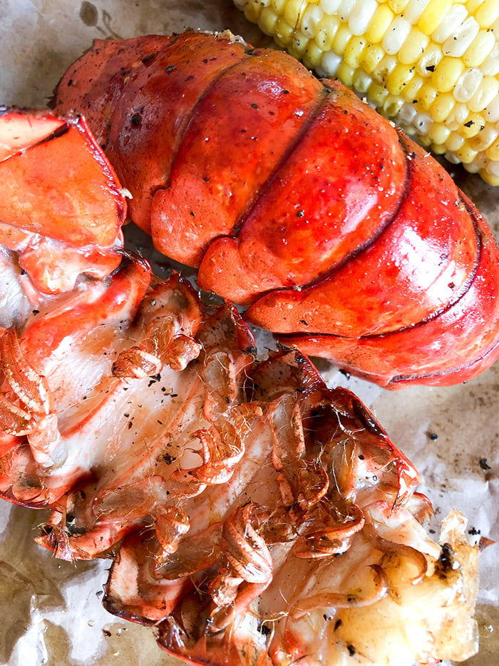 Smoked lobstertail with watermelon and smoked corn. 