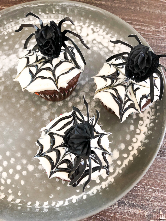 Spiderweb Cupcakes