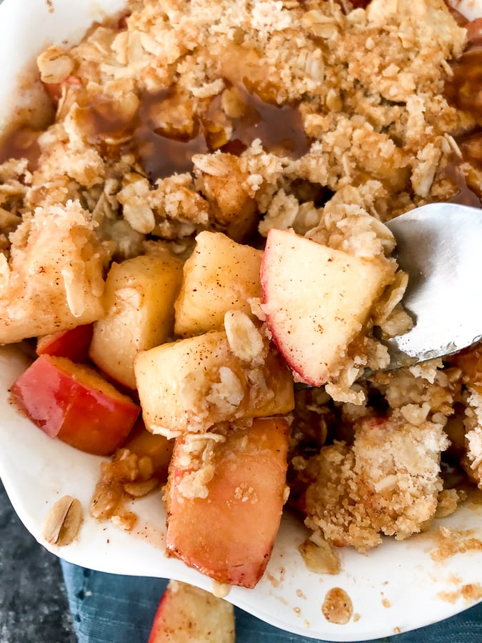 Air Fryer Apple Crisp 