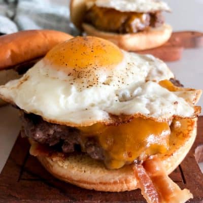 Easy Burger Recipe with Fried Egg