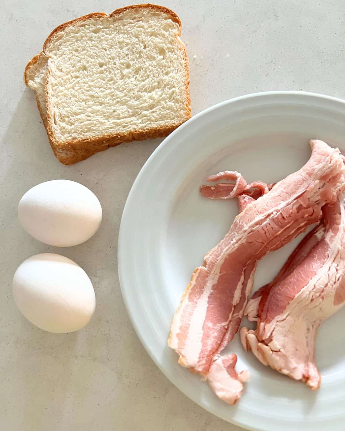 Ingredients Needed for air fryer bacon and egg toasts. 