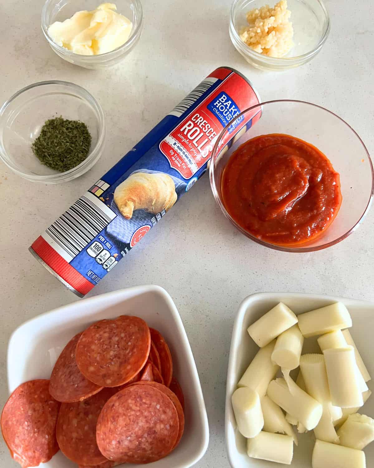Ingredients needed for Air Fryer Pizza Bombs. 