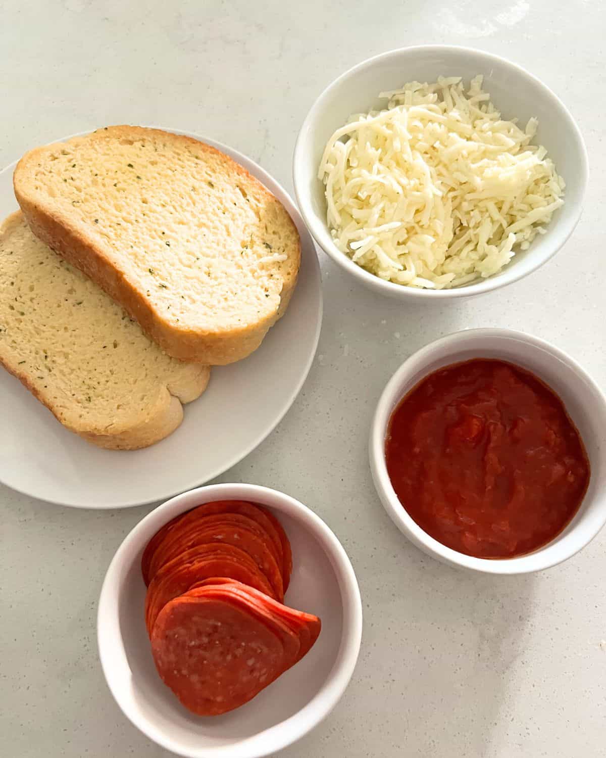 Ingredients needed for Texas Toast Pizza. 