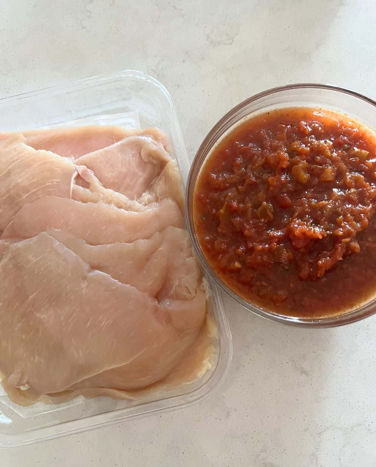 Ingredients needed for Crock Pot Salsa Chicken 
