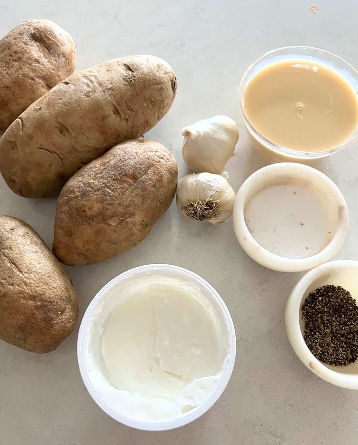 Ingredients needed for Mashed potatoes with Greek Yogurt. 