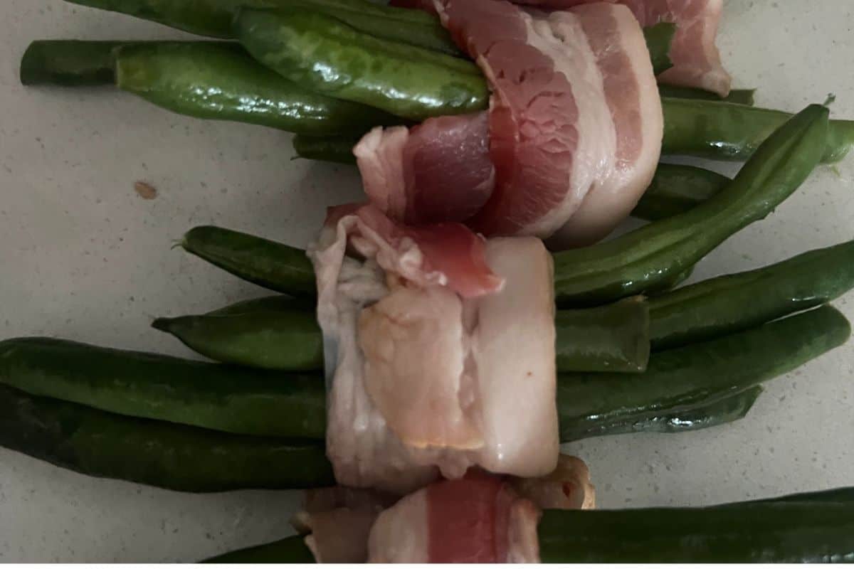 How to Make Air Fryer Green Beans step 3.