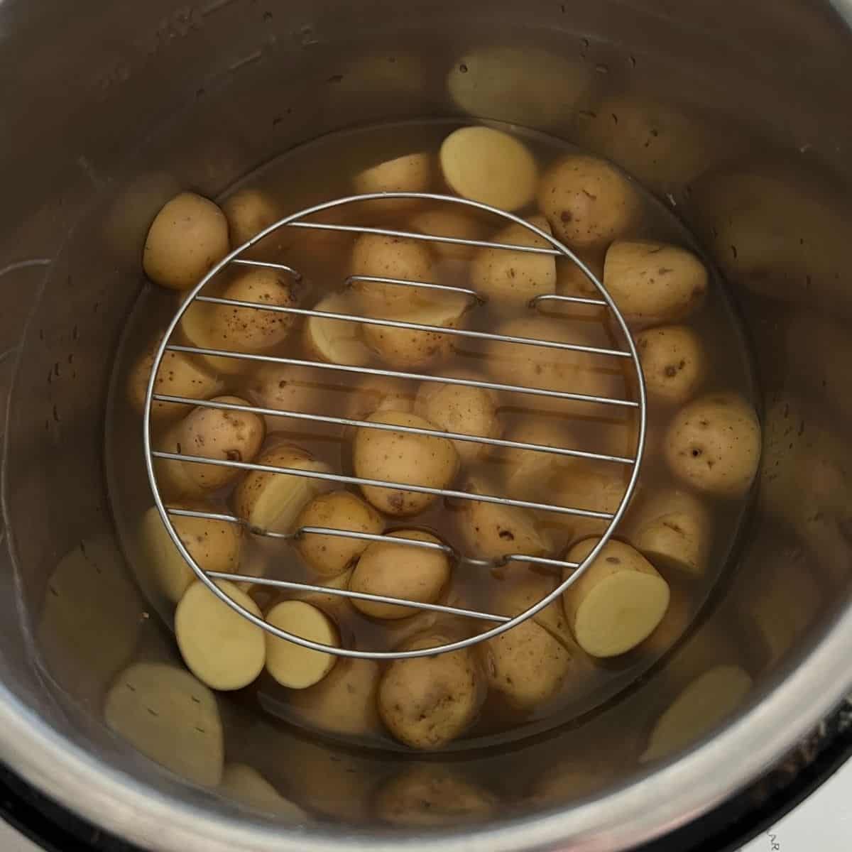 How to make instant Pot Meatloaf Step 4.