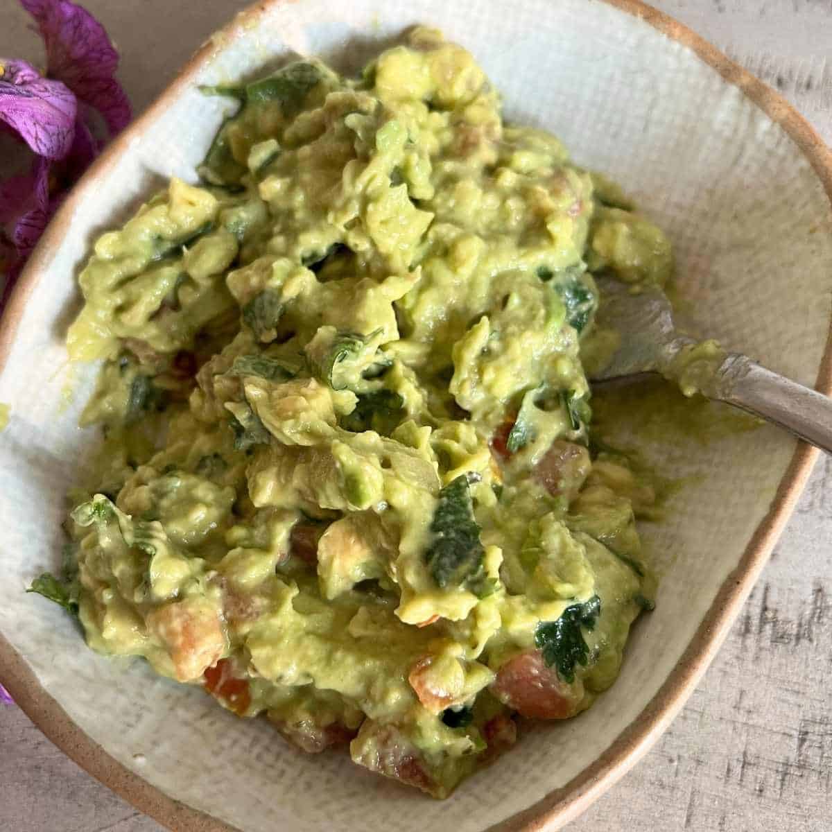3 Ingredient Guacamole – Recipe Diaries 3 Ingredient Guacamole – Recipe Diaries
