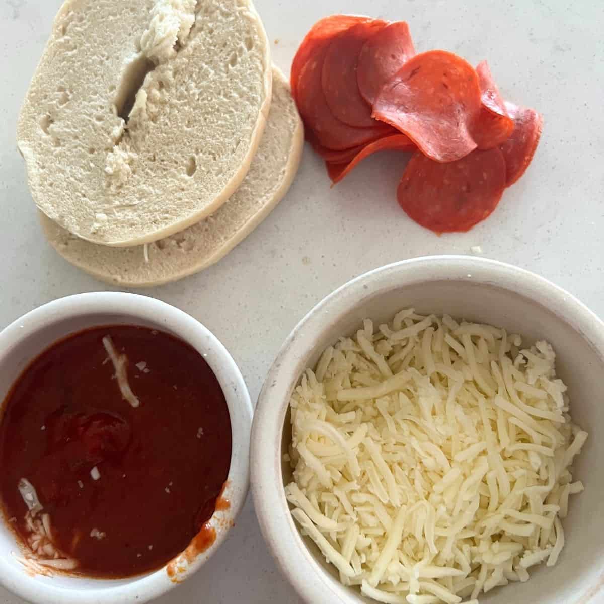 Ingredients needed for air fryer pizza bagels.
