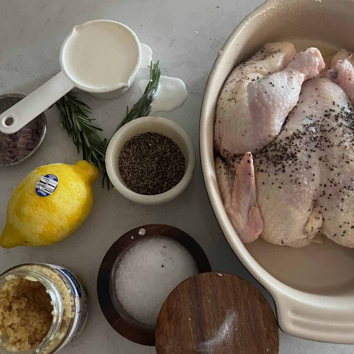 Ingredients needed for chicken au poivre.